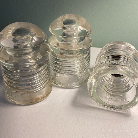 Vintage PYREX Clear Glass Electric Wire Insulators Set of 3 - Picture 8 of 9